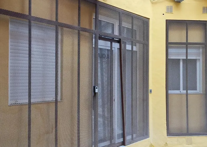 Apartamentos Desamparados